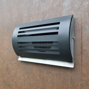 Waarom kiezen tussen praktisch en stijlvol als het beide kan? Ons zwarte ventilatierooster DELTA doet meer dan alleen luchtcirculatie regelen 💨 —het voegt ook een strakke, moderne uitstraling toe aan je buitengevel. Past perfect bij elke gevel en geeft net dat beetje extra stijl aan je buitenruimte 🏠✨ + #rvsland #buitenleven #geveldesign #ventilatierooster #tuinideeën #exterieurinspiratie #buitenhuis #huisinspiratie #modernegevel #strakdesign #buitendetails