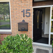 VOORJAARSDEAL: 𝟏𝟎% 𝐤𝐨𝐫𝐭𝐢𝐧𝐠* op geselecteerde deurbellen en briefplaten van @intersteel_nl ➡️ Ga nu naar rvsland.nl/actie en bekijk de deelnemende artikelen. + *Tijdelijke actie. Geen kortingscode nodig, webshopprijs is juist en actueel. Niet geldig i.c.m. andere kortingen en niet te verrekenen in reeds geplaatste bestellingen. + #rvsland #deurbeslag #zwartdeurbeslag #voordeurbeslag #zwartvoordeurbeslag #buitendeurbeslag #zwartbuitendeurbeslag #verhuizen #verbouwen #verbouwing #nieuwbouw #nieuwbouwhuis #voordeur #nieuwevoordeur #entree #voortuin #modernwonen #stoerwonen