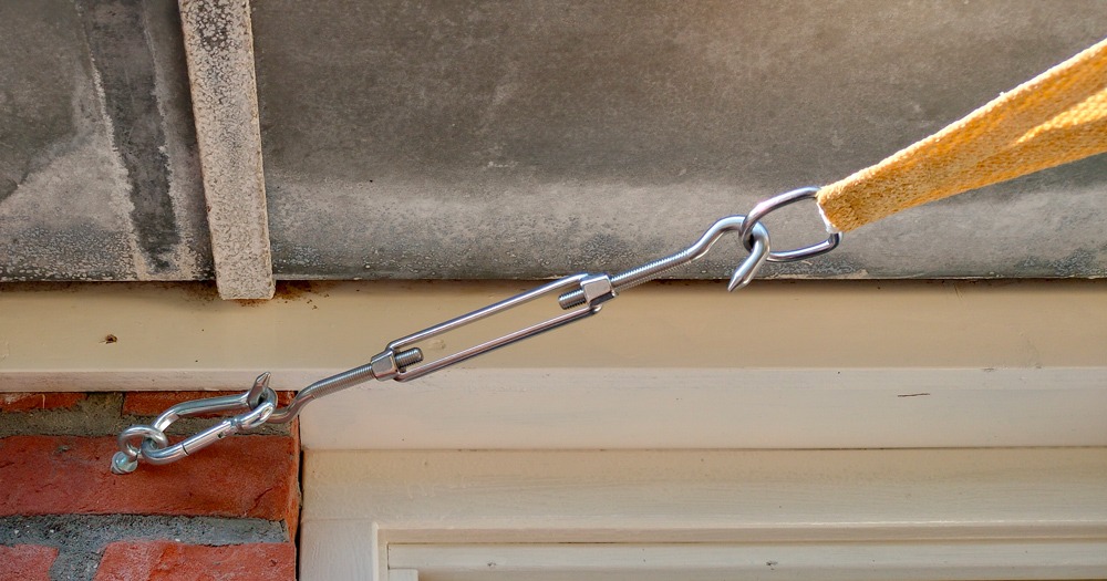 bevestiging schaduwdoek