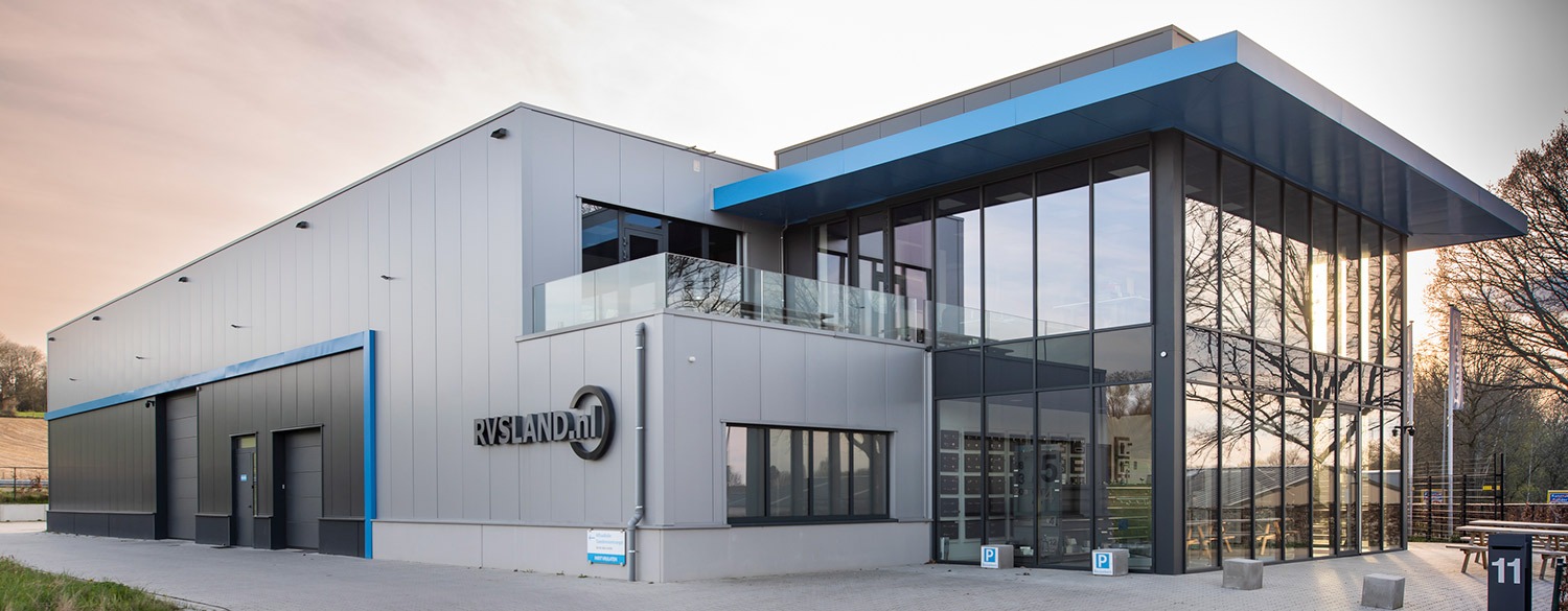 RVS Land bedrijfspand